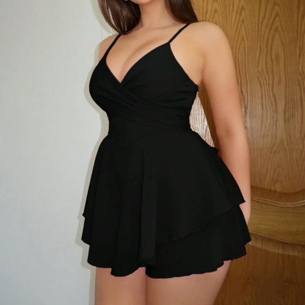 Sxy solid tie black romper